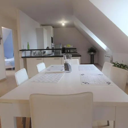 Cosy Au Coeur De La Foret-fouesnant, A 5 Min De La - Fr-1-481-121 Apartment